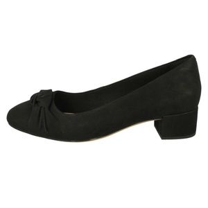 Clarks Orabella Lily Nubuck Court Size 7M